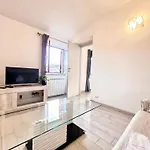 Apartment Im Zweiten Stock Mit Parkplatz Und Garten By Interhome San Massimo (Liguria)